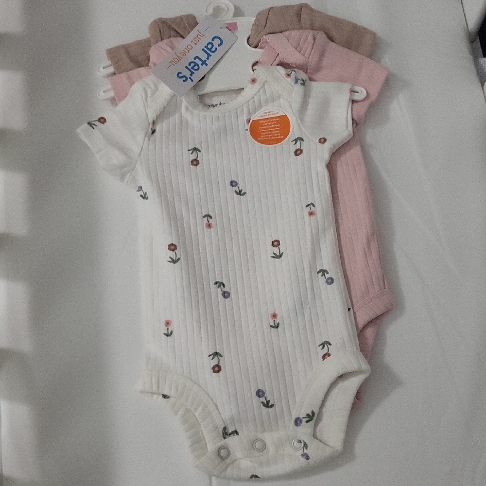 Carter's 3 Piece Ribbed Floral Baby onesies
